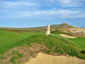 Diamante (Dunes) 14th Monument